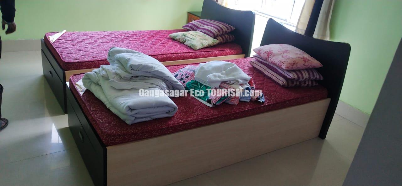 Youth Service Cottage 05